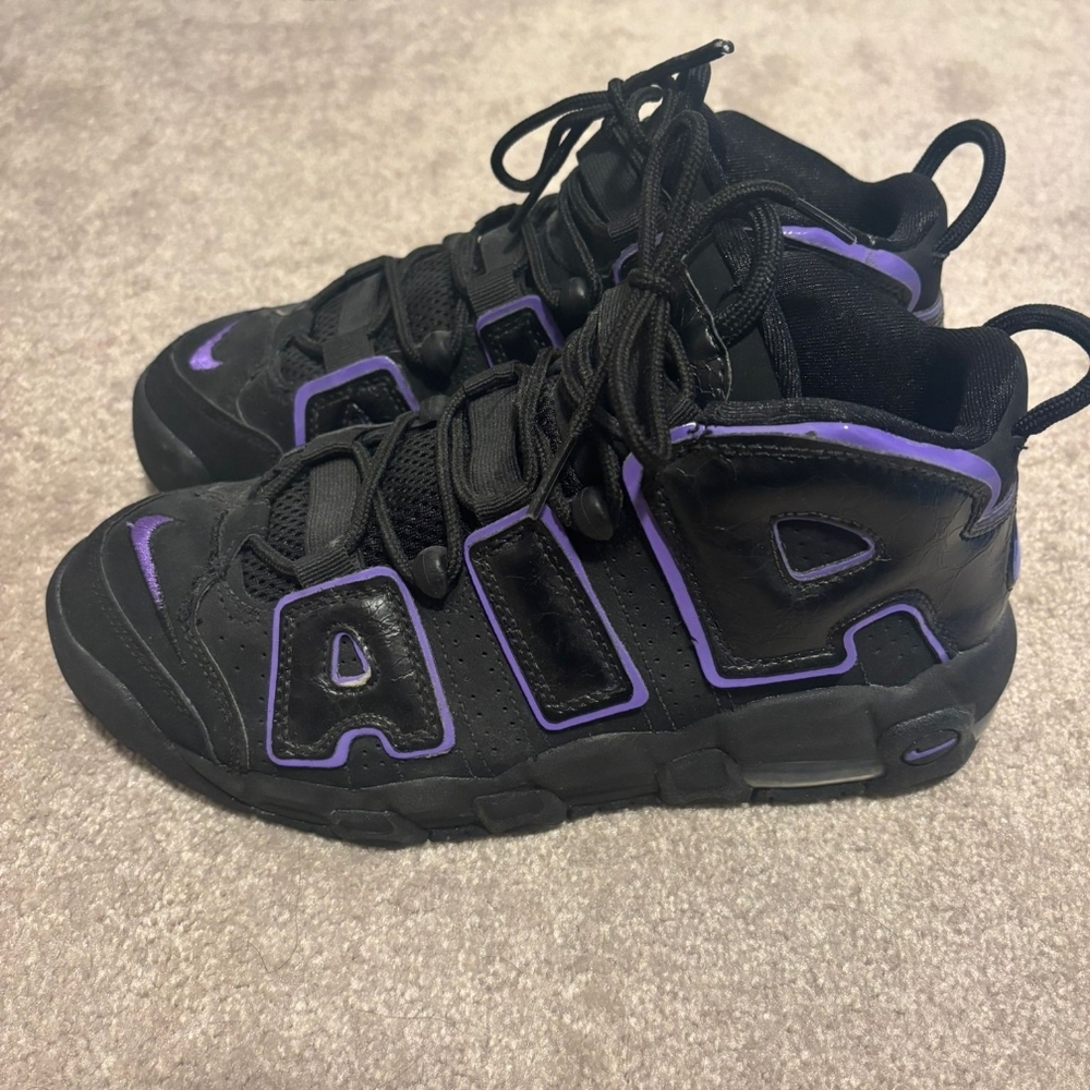 Nike Kids Black and Purple Sneakers